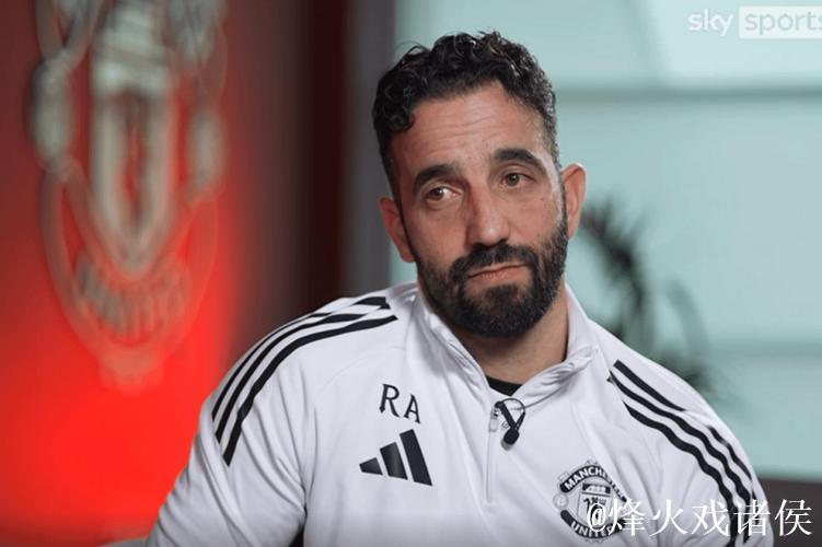 阿莫林:执教葡体时常听英超主帅发布会,克洛普幽默风趣 阿莫林:执教葡体时常听英超主帅发布会,克洛普幽默风趣